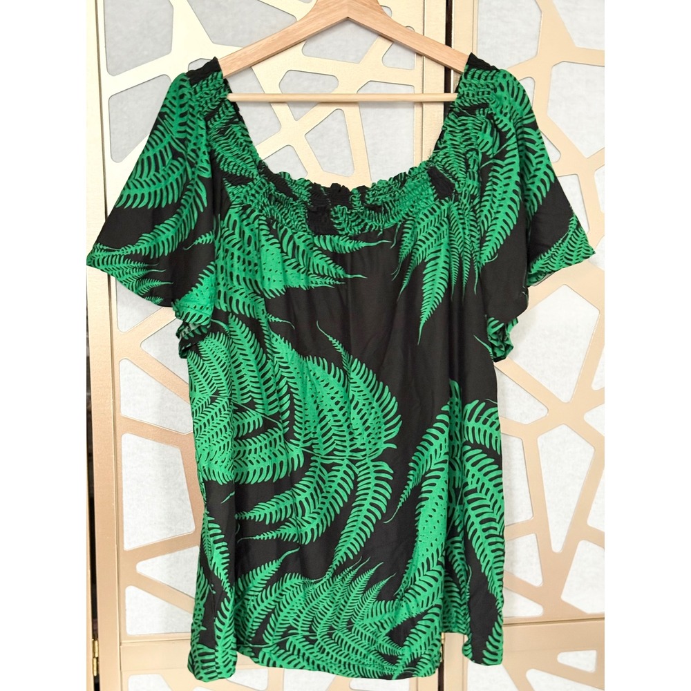 Hula Bay Green Black Tropical Palm Print Smocked Off Shoulder Top Large L-13 - Picture 2 of 6